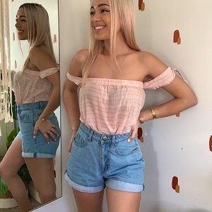 Perfect Summer Off-the-shoulder Style Top